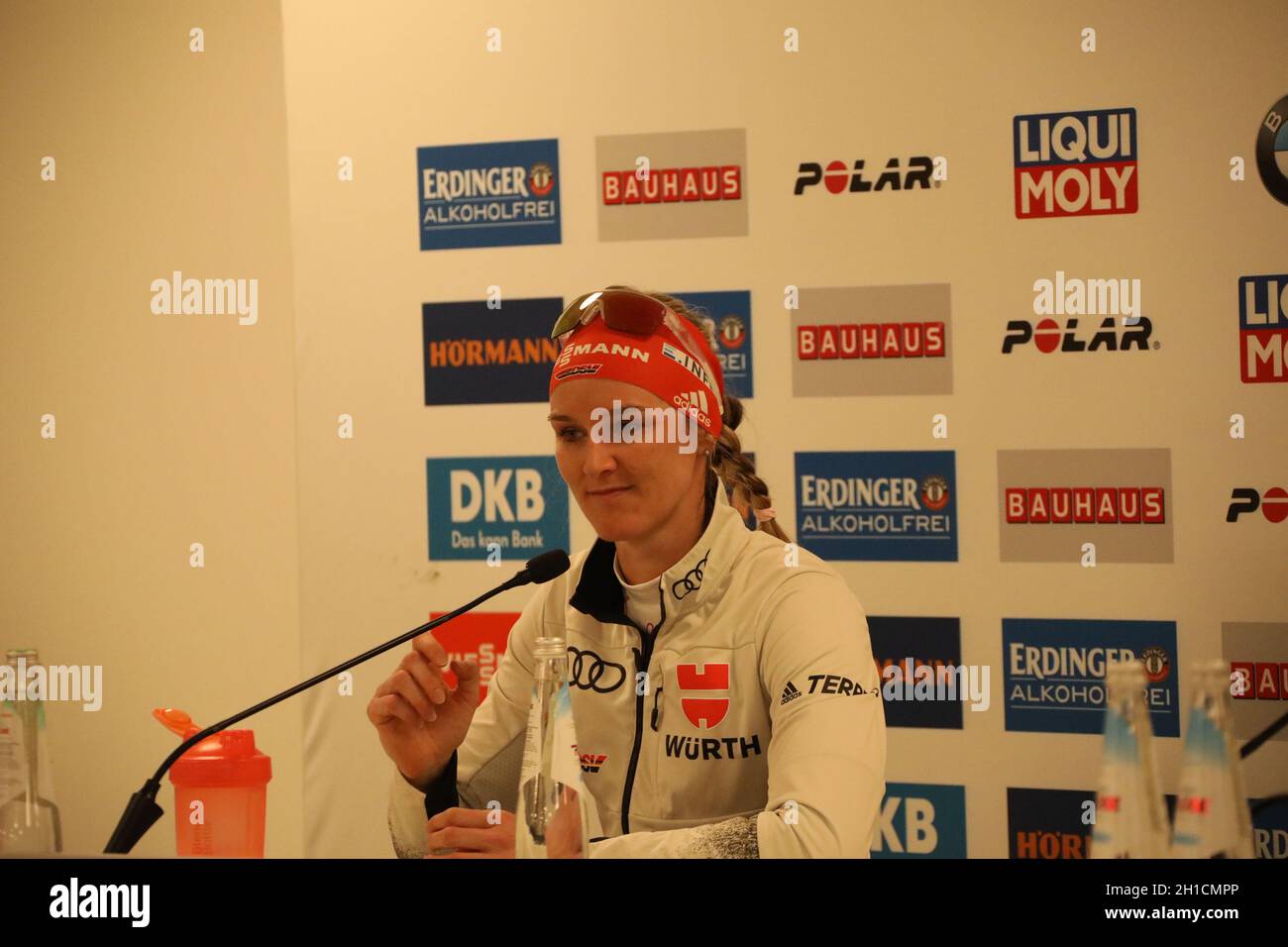 Denise Herrmann (WSC Erzgebirge Oberwiesenthal) bei der Pressekonferenz, PK,   ITA, IBU Biathlon-Weltmeisterschaft Antholz 2020 Stock Photo