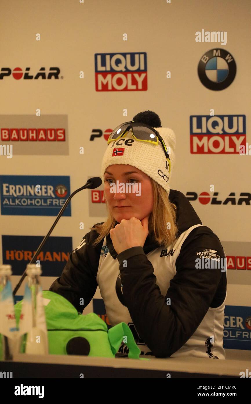 Marte Olsbu Roeiseland (Norwegen / Norway) bei der Pressekonferenz, PK,   ITA, IBU Biathlon-Weltmeisterschaft Antholz 2020 Stock Photo