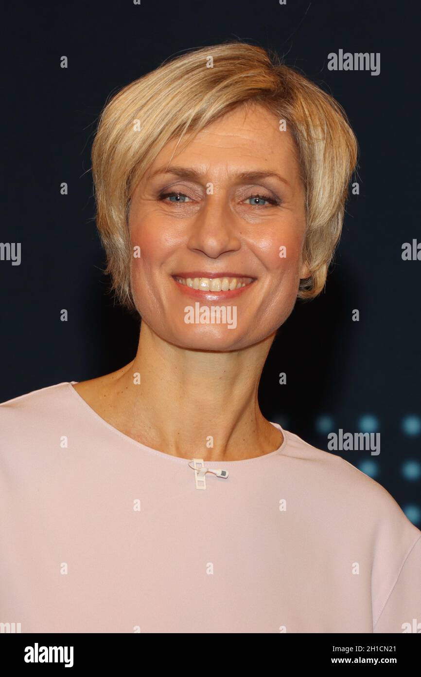 Susanne Stichler, Wahlsendungen mit den Hamburger Spitzenkandidaten im NDR Fernsehen, 18.02.2020, Hamburg Stock Photo