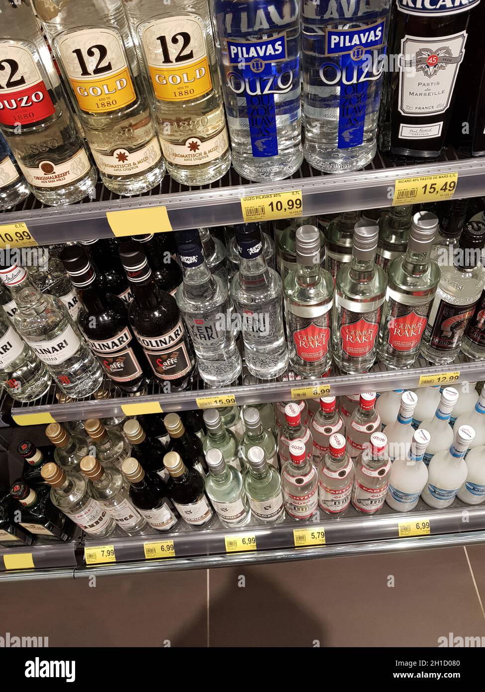 VELBERT, NRW, GERMANY - MAY 18,208: Shopping in a supermarket, discounters in Germany here the beverage department with high-spirits spirits Shopping Stock Photo