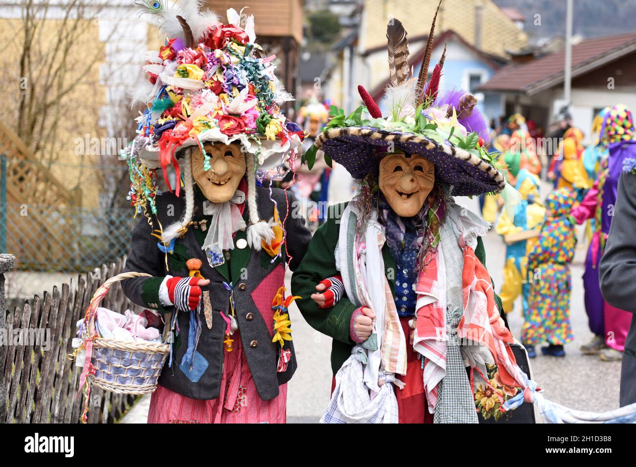 Fasching im Salzkammergut - hier wird noch richtig zünftig gefeiert - auf dem Bild der „Fetzenzug“ in Ebensee (Bezirk Gmunden, Oberösterreich, Österre Stock Photo