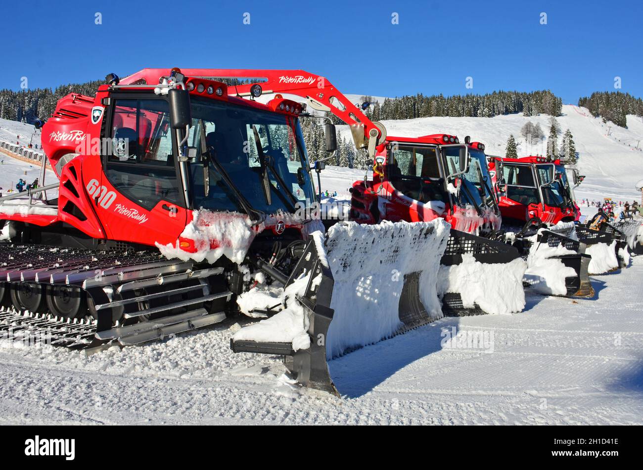 Das Schigebiet Postalm auf der größten Almlandschaft Österreichs zeichnet sich vor allem durch die Vielfalt der Sportmöglichkeiten aus: Neben familien Stock Photo