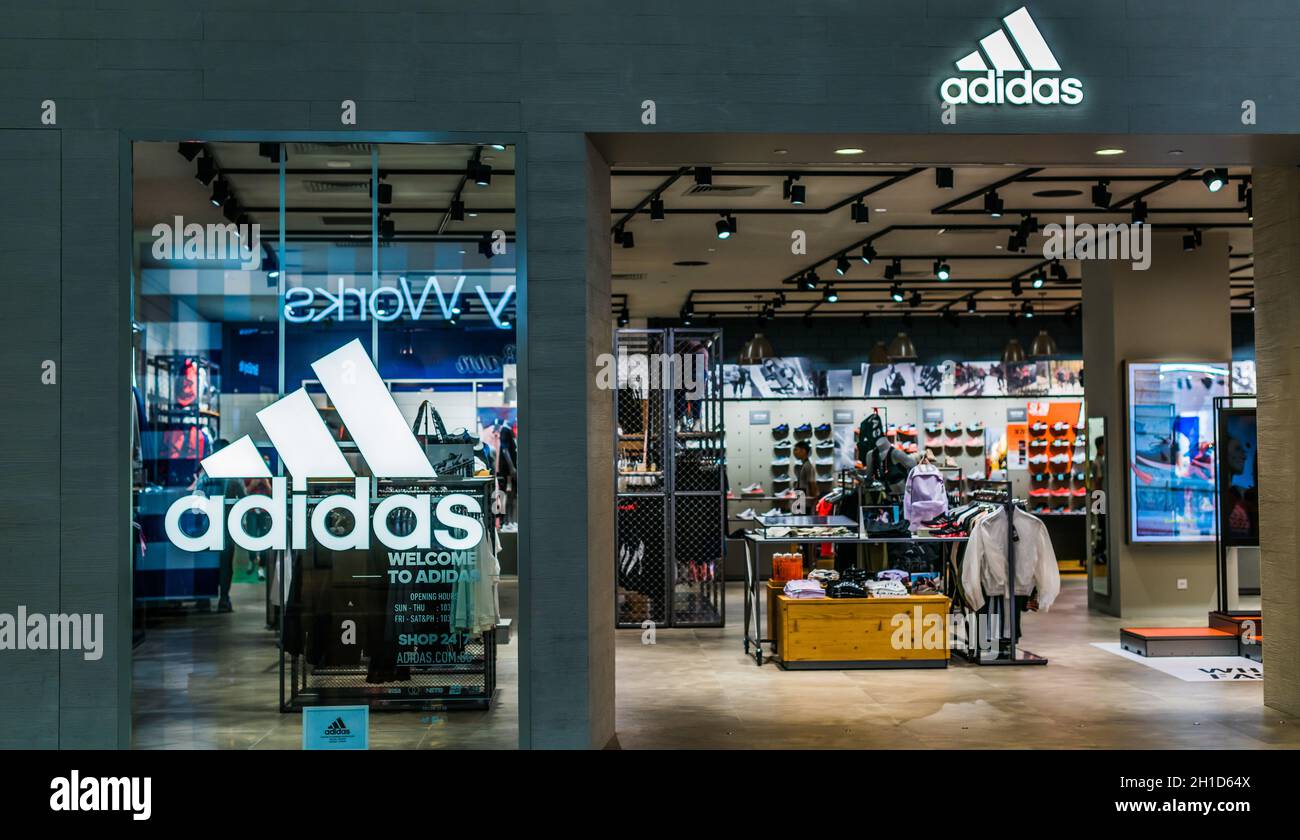 SINGAPORE - MAR 5, 2020: Front entrance to Adidas store in Singapore shopping mall Stock - Alamy