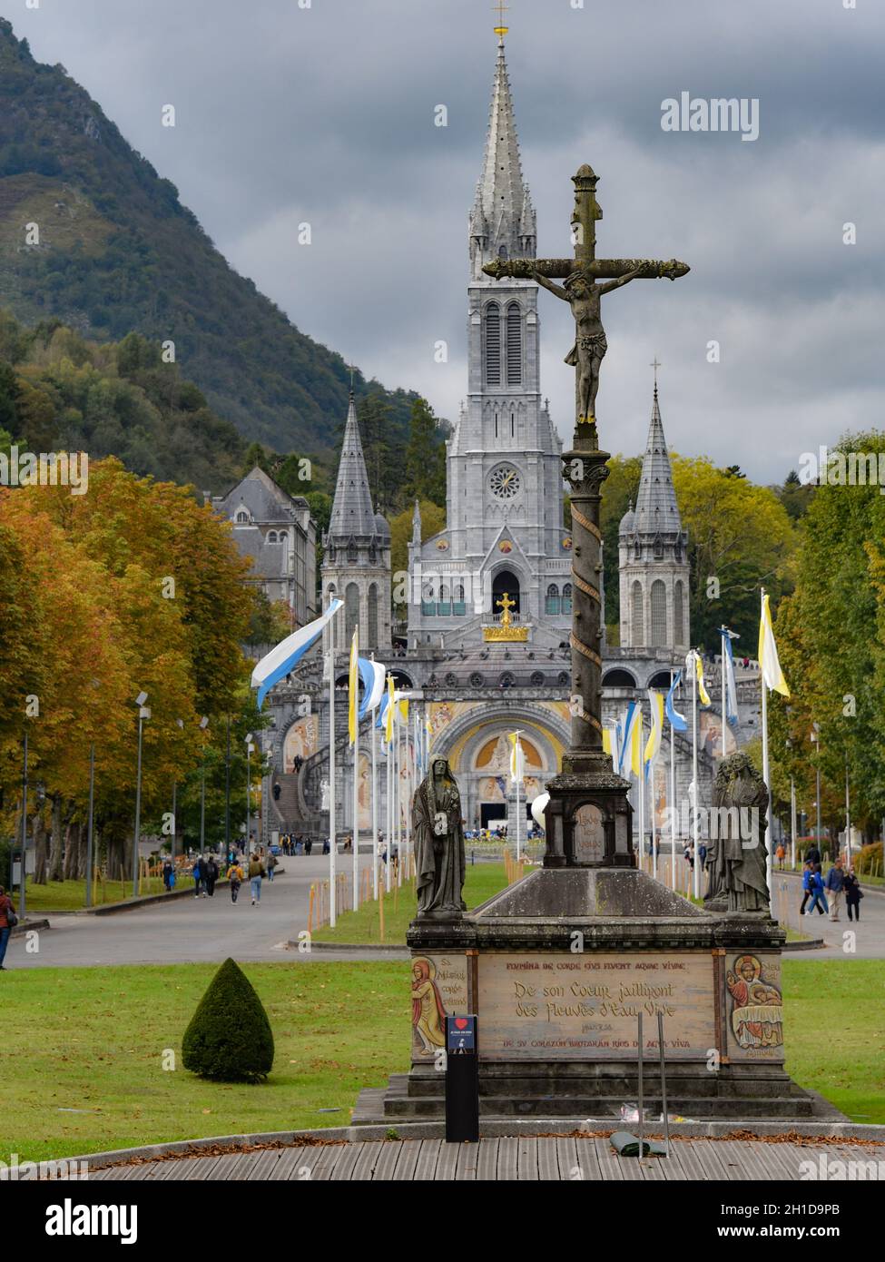 Lourdes, France - 9 Oct 2021: The Sanctuaires Notre-Dame de Lourdes ...