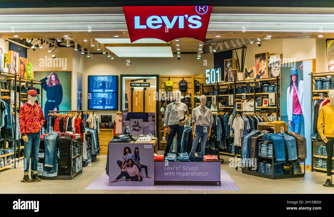 Levi Store Display High Resolution Stock Photography and Images - Alamy