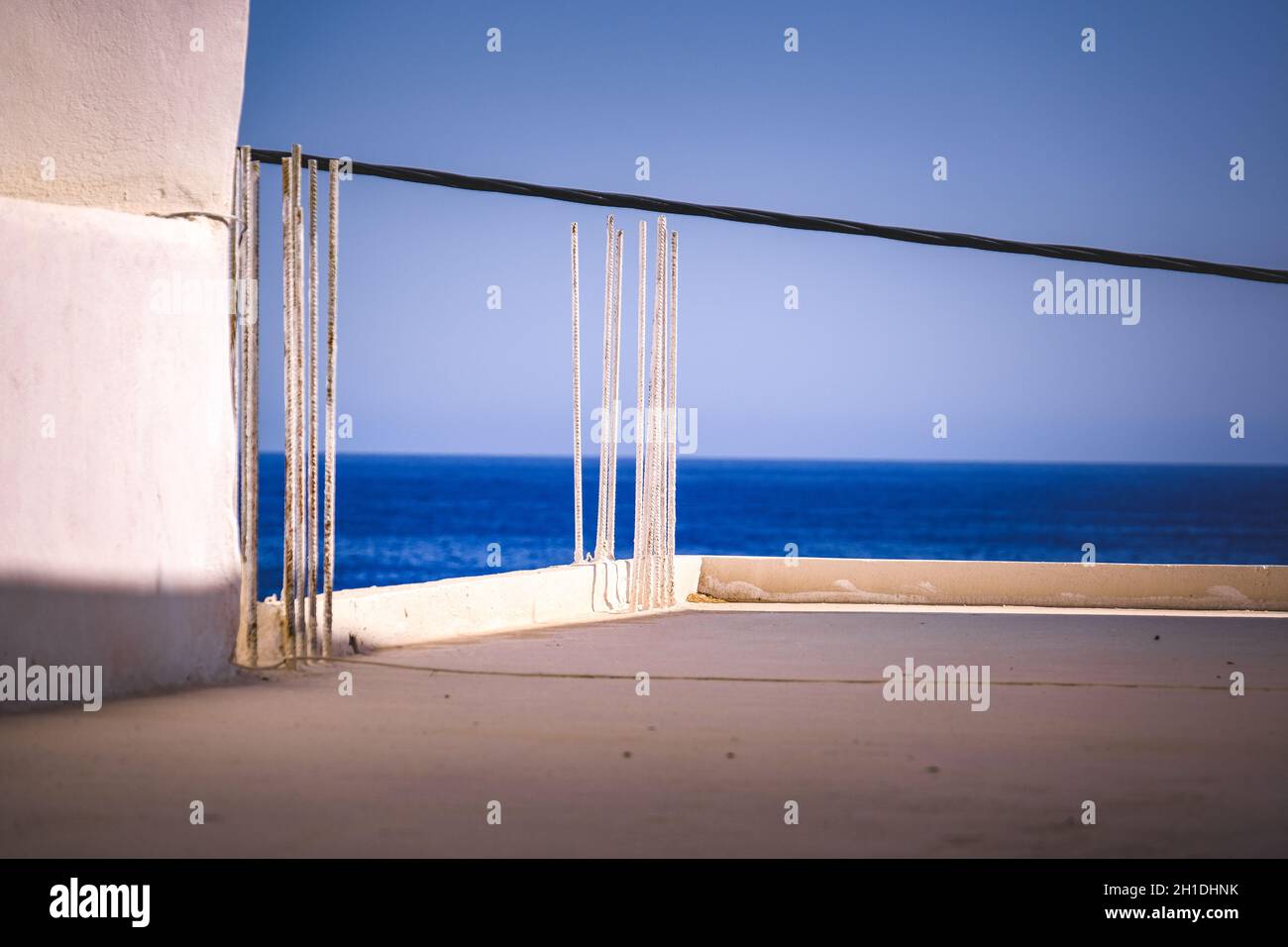 Serene ocean view hi-res stock photography and images - Alamy