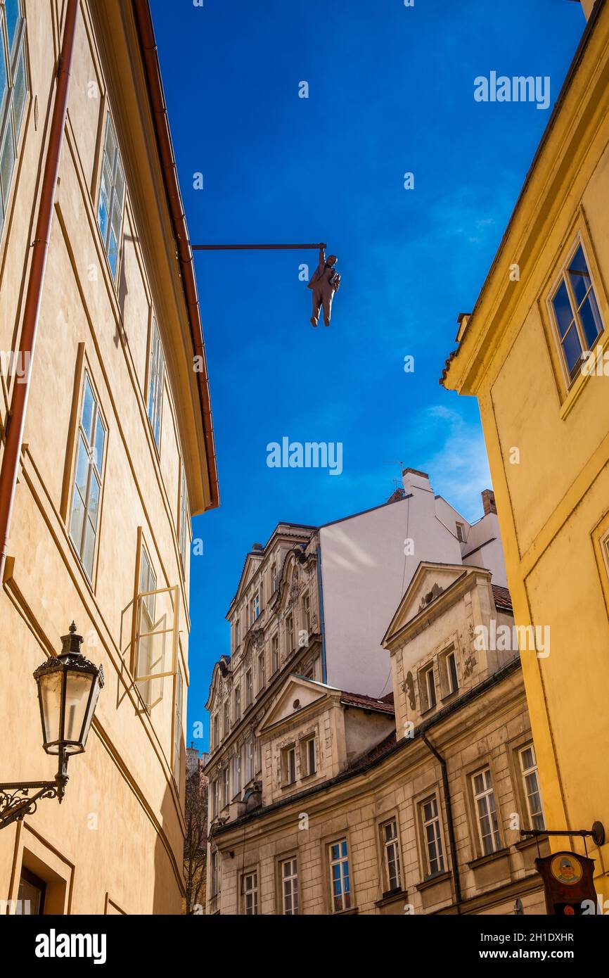 PRAGUE, CZECH REPUBLIC - APRIL, 2018: Sculpture of the psychoanalyst Sigmund  Freud hanging by a hand called Man Hanging Out created by the artist Davi  Stock Photo - Alamy