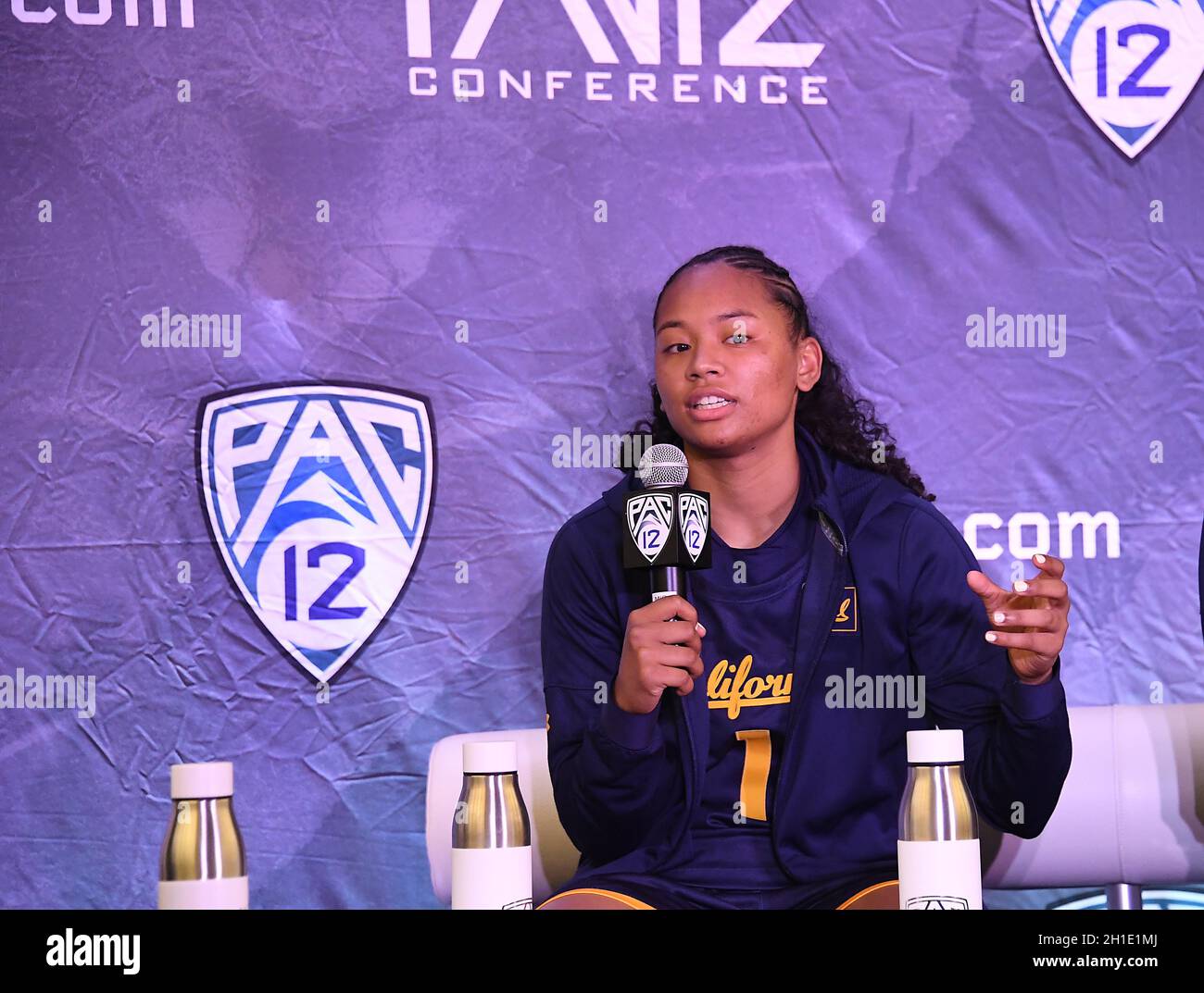 Cal Bears player Leilani McIntosh answering questions from the media during Pac-12 women's basketball media day, Tuesday, Oct. 12, 2021, in San Franci Stock Photo