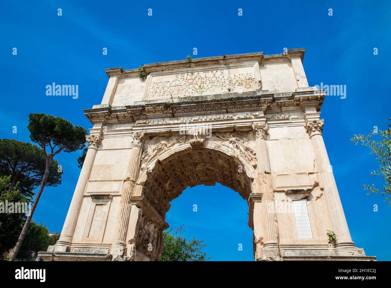 The Arch of Titus located on the Velian Hill in Rome Stock Photo Alamy