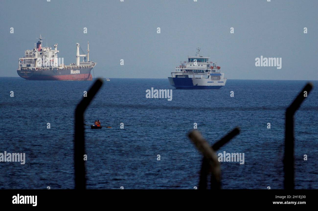 salvador, bahia / brazil - september 21, 2014: Freighter ships are seen docked at the Todos os Santos Bay in Salvador. *** Local Caption ***  . Stock Photo