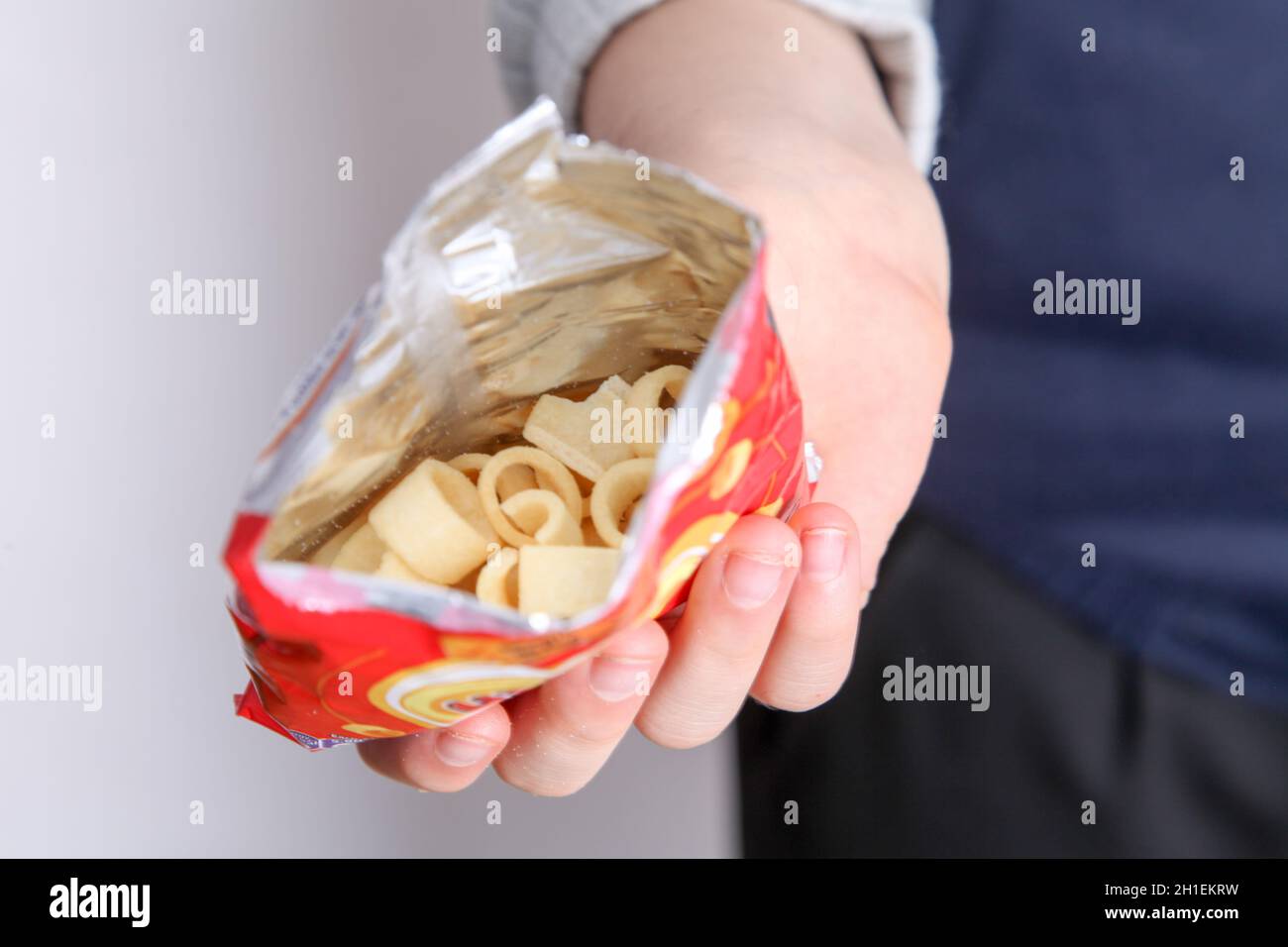 Kiddylicious sac de chips de pomme réelle 12 grammes en bonne santé traiter  les enfants Photo Stock - Alamy