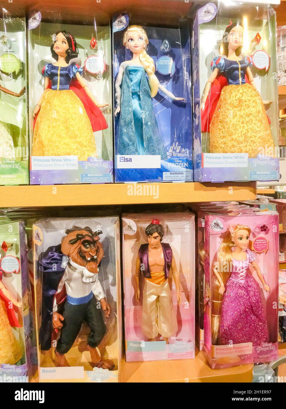 Disney store cheap dolls 2019