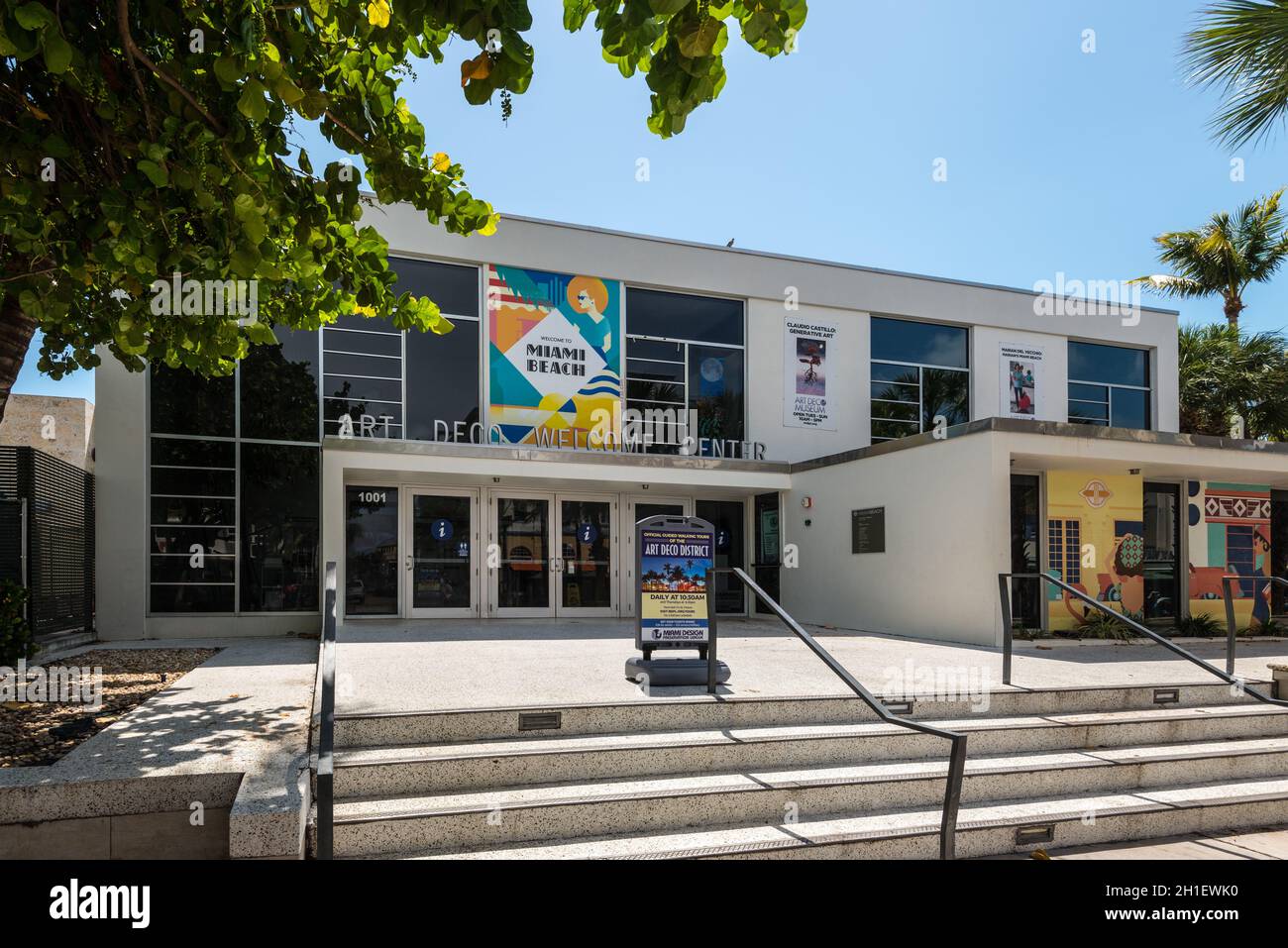 Art deco museum miami hi-res stock photography and images - Alamy