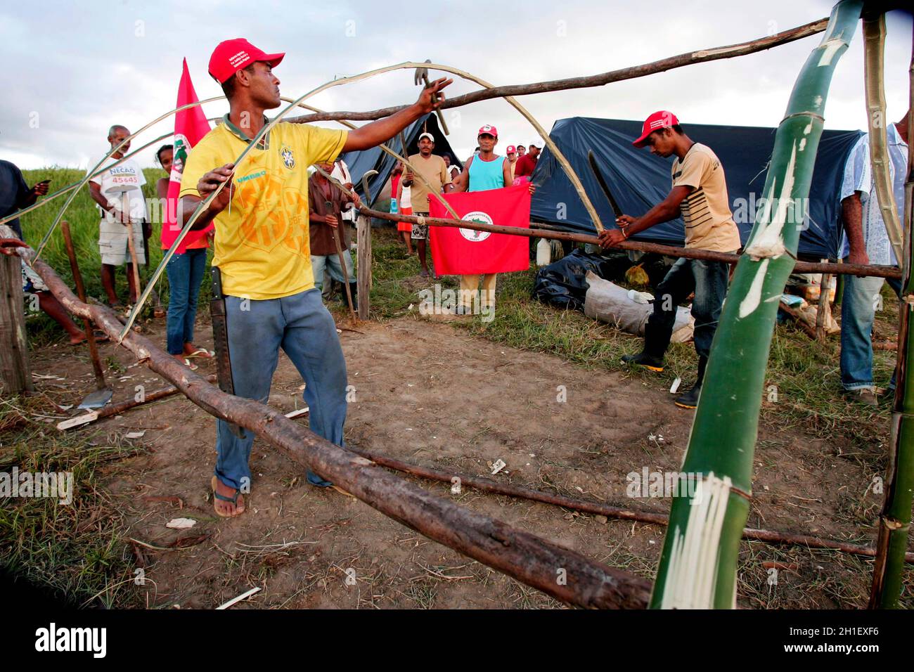 Landless workers’ movement hi-res stock photography and images - Alamy