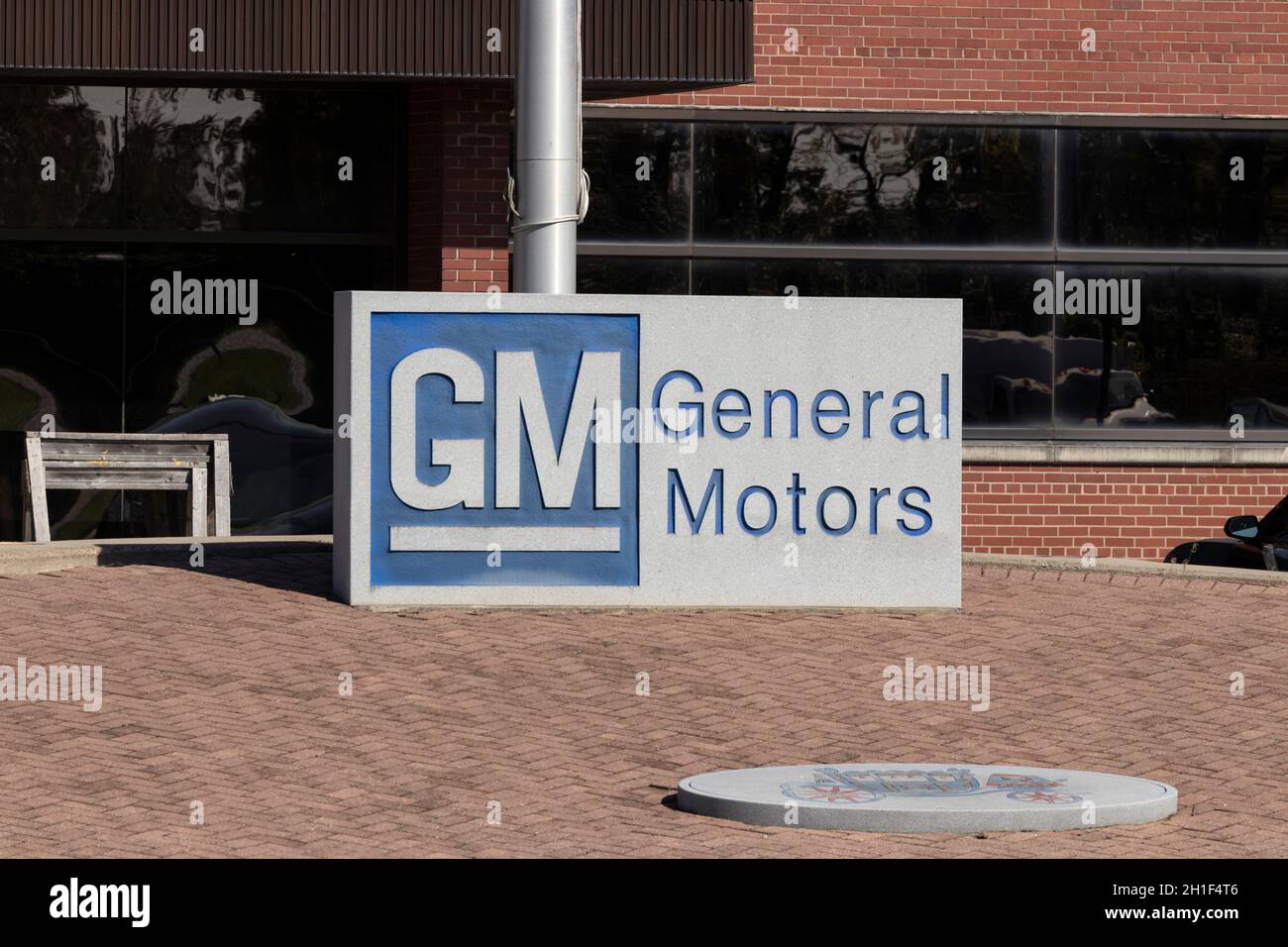 Marion - Circa October 2021: General Motors Logo and Signage at the Metal Fabricating Division. GM opened this plant in 1956. Stock Photo