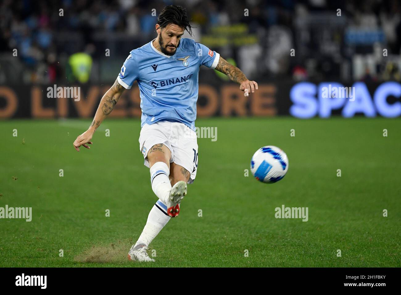 Luis Alberto of SS Lazio in action during the Serie A football match between SS Lazio and FC Internazionale at Olimpico stadium in Rome (Italy), October 16th, 2021. Photo Andrea Staccioli / Insidefoto Stock Photo