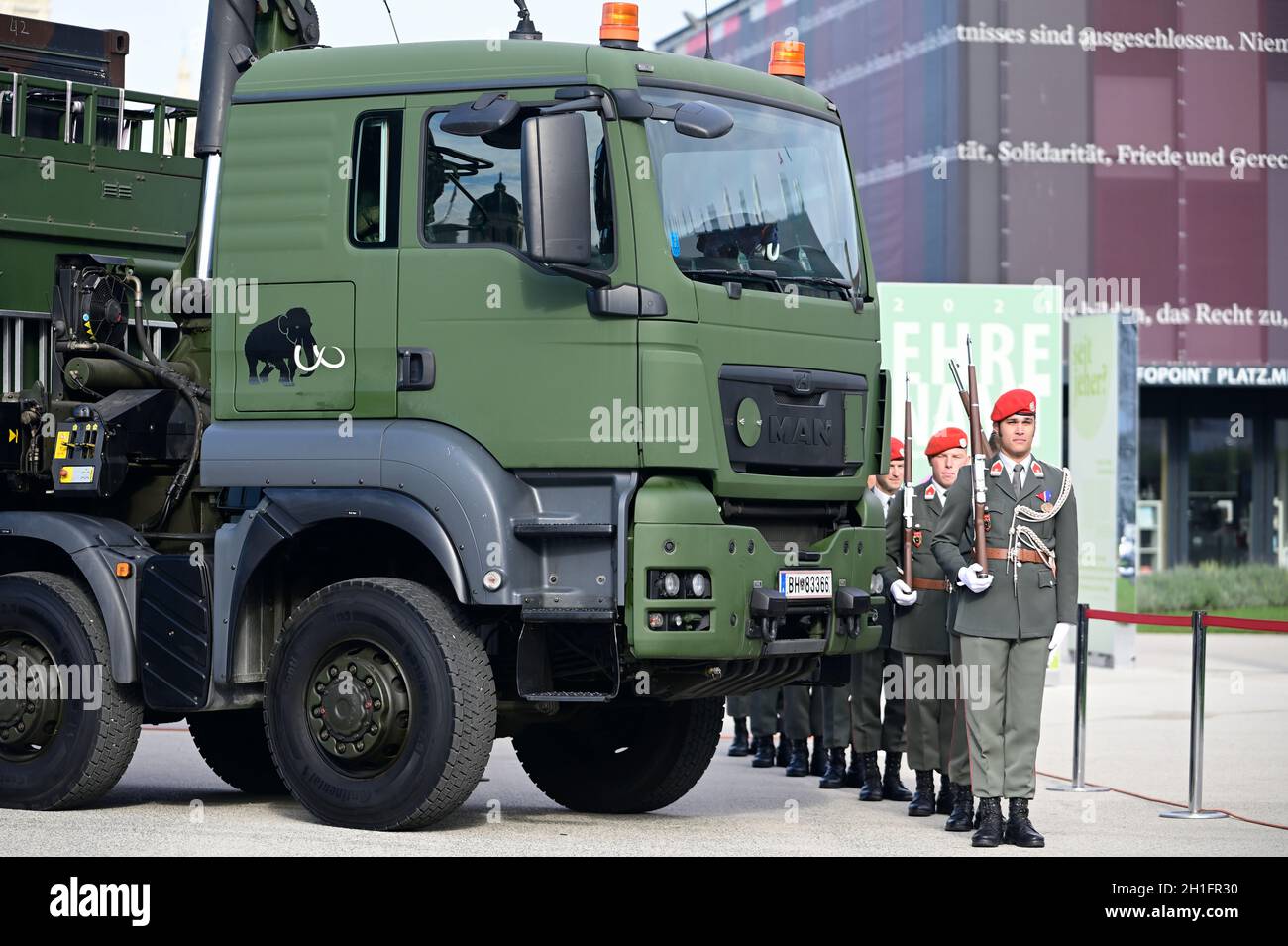Vienna, Austria. 18th Oct, 2021. Press conference on the military celebrations of the Armed Forces on the occasion of the national holiday in 2021 at Heldenplatz in Vienna Stock Photo