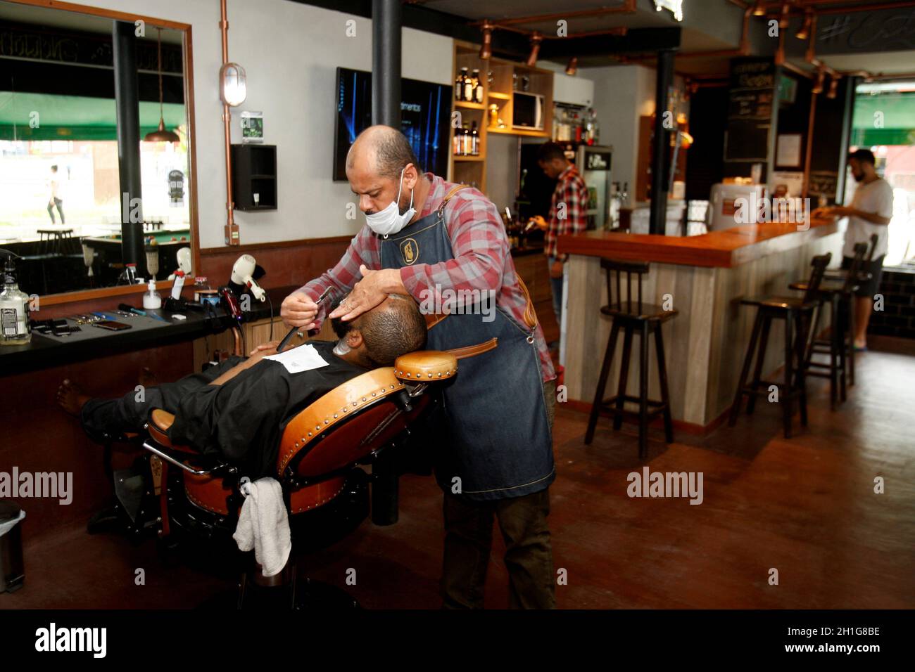 Brazilian barber shop hi-res stock photography and images - Alamy