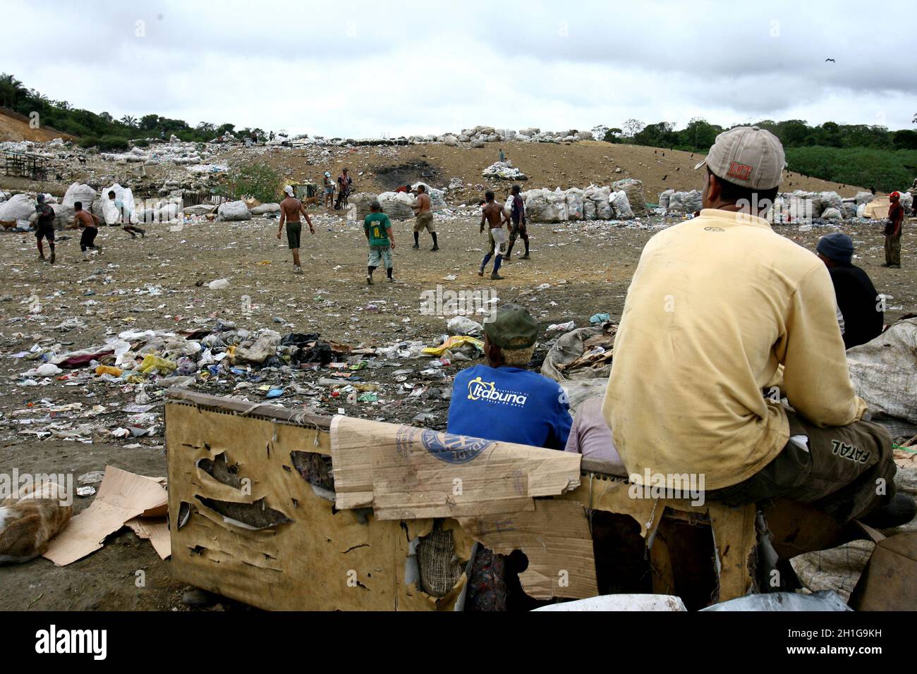 Waste Pickers High Resolution Stock Photography and Images Alamy
