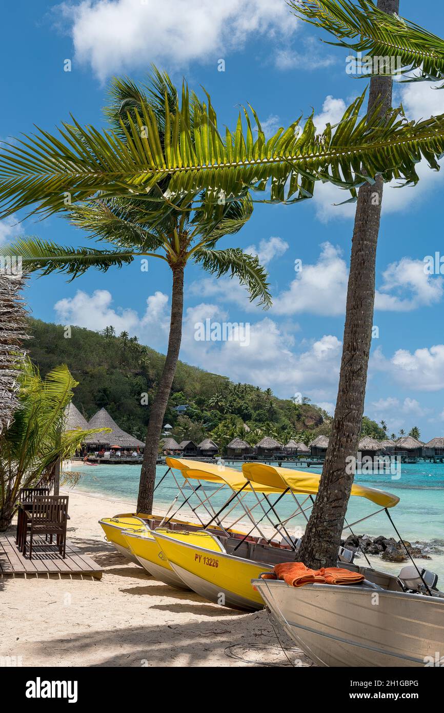 Marara Beach nahe Sofitel Hotel, Bora Bora, Französisch-Polynesien, Ozeanien Stock Photo