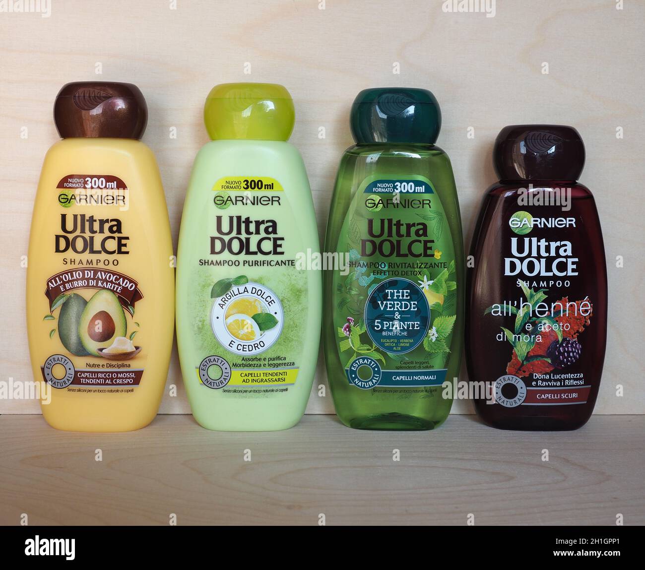 PARIS, FRANCE - CIRCA JULY 2020: Garnier Ultra Dolce shampoo bottles series  Stock Photo - Alamy