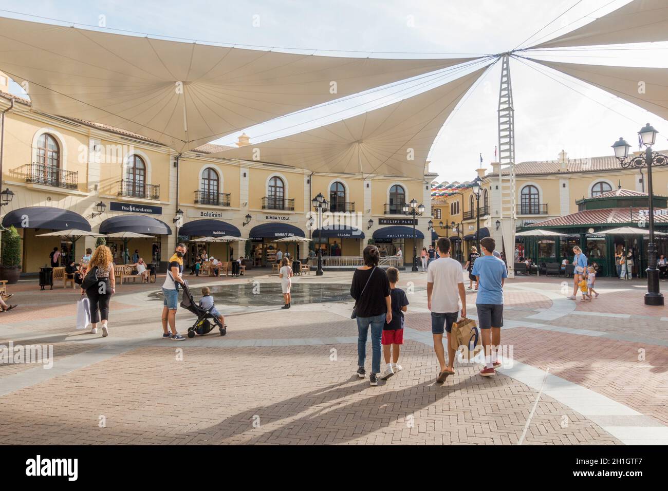 Polo Ralph Lauren Outlet Store Malaga - Plaza Mayor - 21 visitors