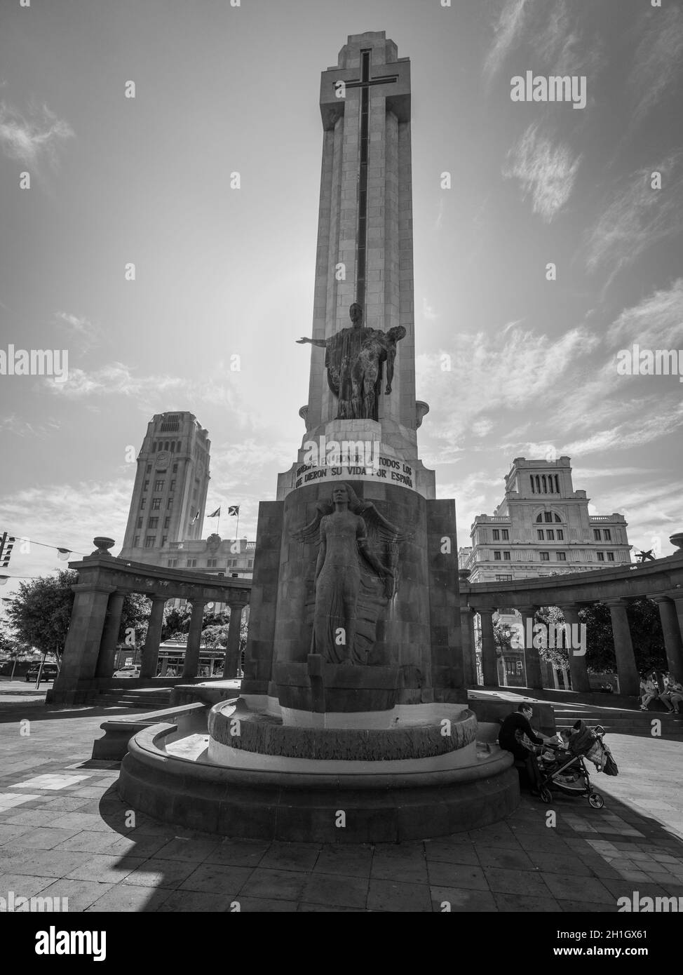 Santa Cruz de Tenerife, Canary Islands, Spain - Desember 11, 2016:  War Memorial in the Plaza de Espana, Santa Cruz de Tenerife, Canary Islands, Spain Stock Photo