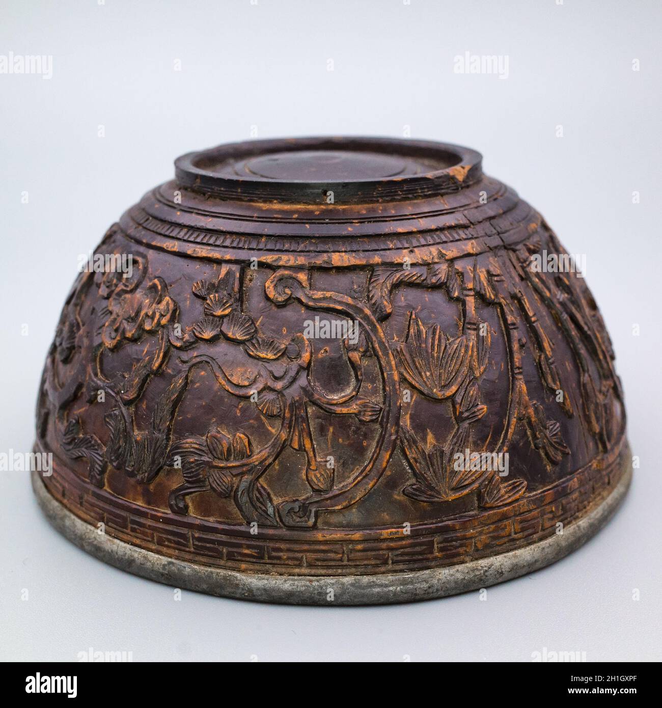 Antique Chinese Relief Carved Coconut Cups With Pewter Liners. Qing Dynasty Wood Carving Stock Photo