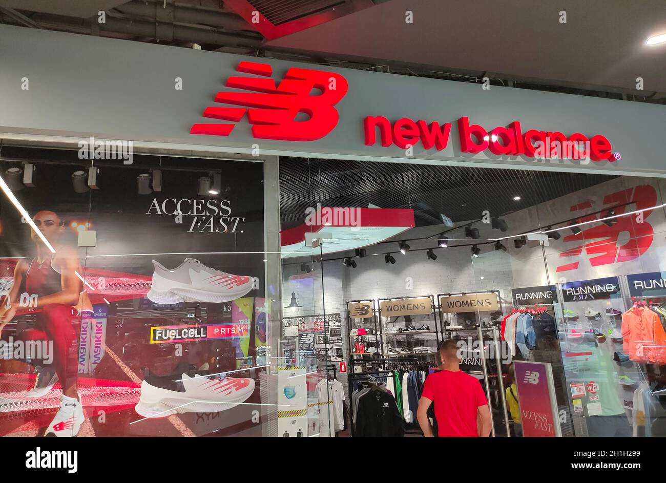 New balance store hi-res stock photography and images - Alamy