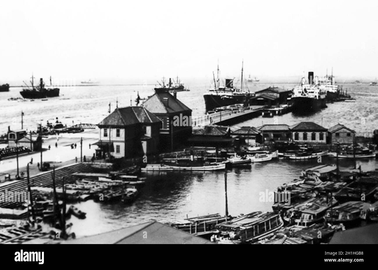 Yokohama Quay before the 1923 earthquake, Japan, early 1900s Stock Photo