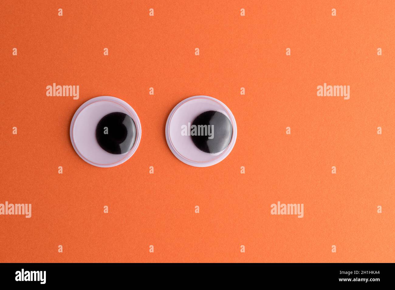 Googly eyes hi-res stock photography and images - Alamy