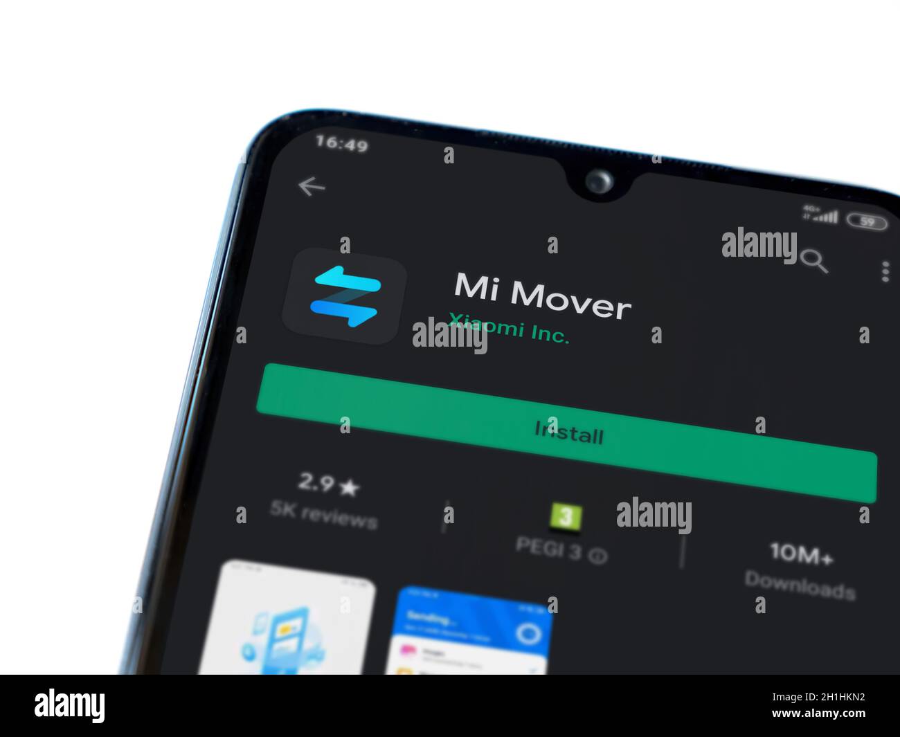 Lod, Israel - July 8, 2020: Mi Mover app play store page on the display of  a black mobile smartphone isolated on white background. Top view flat lay w  Stock Photo - Alamy