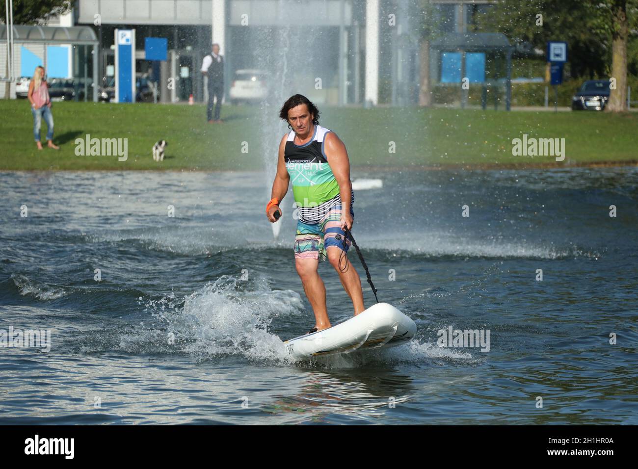 Elektro SUPs Surfer auf der Fachmesse Interboot 2020 Friedrichshafen Stock  Photo - Alamy
