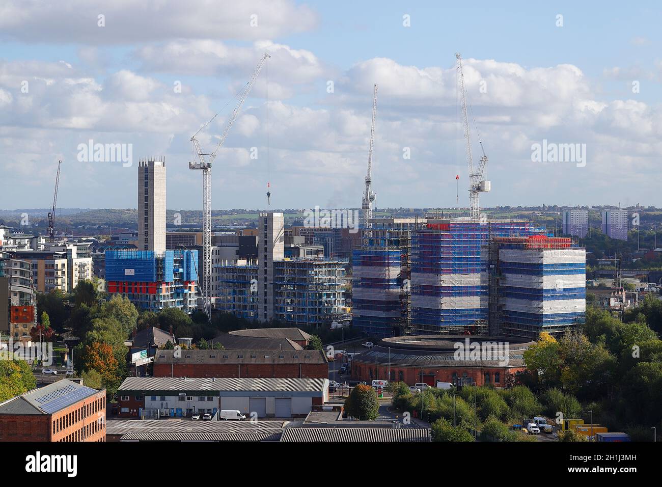 Construction of 665 build to rent apartments on the Monk Bridge site in