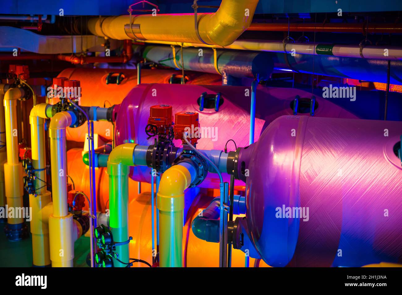 Water Filtration Room, Pipes and Tanks at Aquarium Stock Photo Alamy