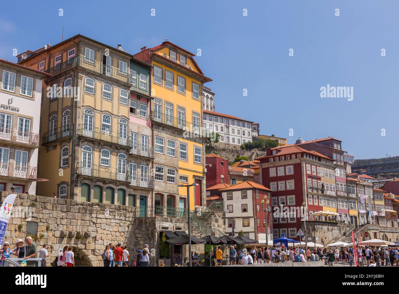 Portugal july hi-res stock photography and images - Page 40 - Alamy