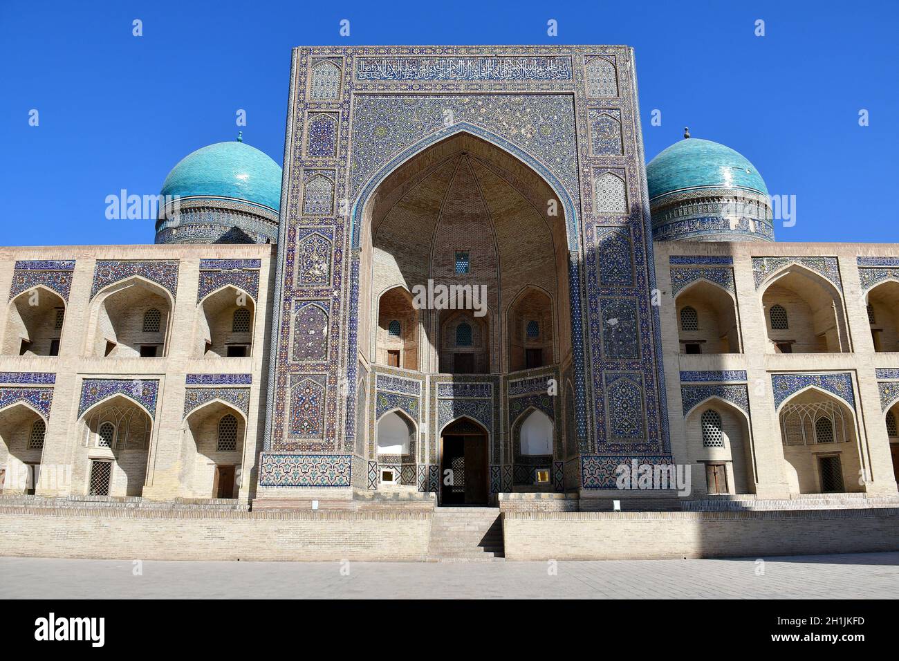 Mir-i Arab Madrassah (Miri Arab Madrasah), Po-i-Kalyan Complex, Bukhara, Buxoro, Uzbekistan, Central Asia Stock Photo