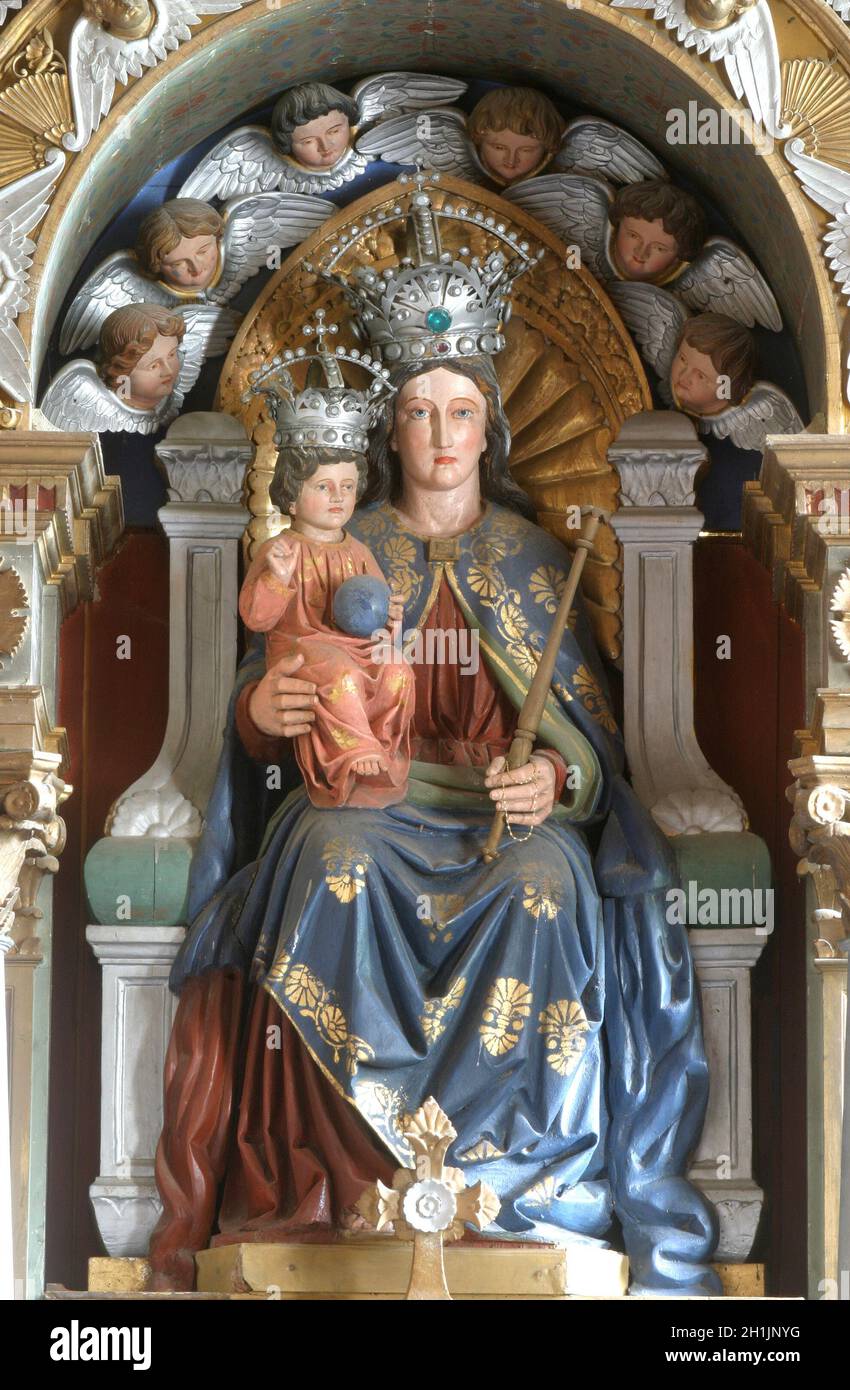 Blessed Virgin Mary with baby Jesus Stock Photo - Alamy