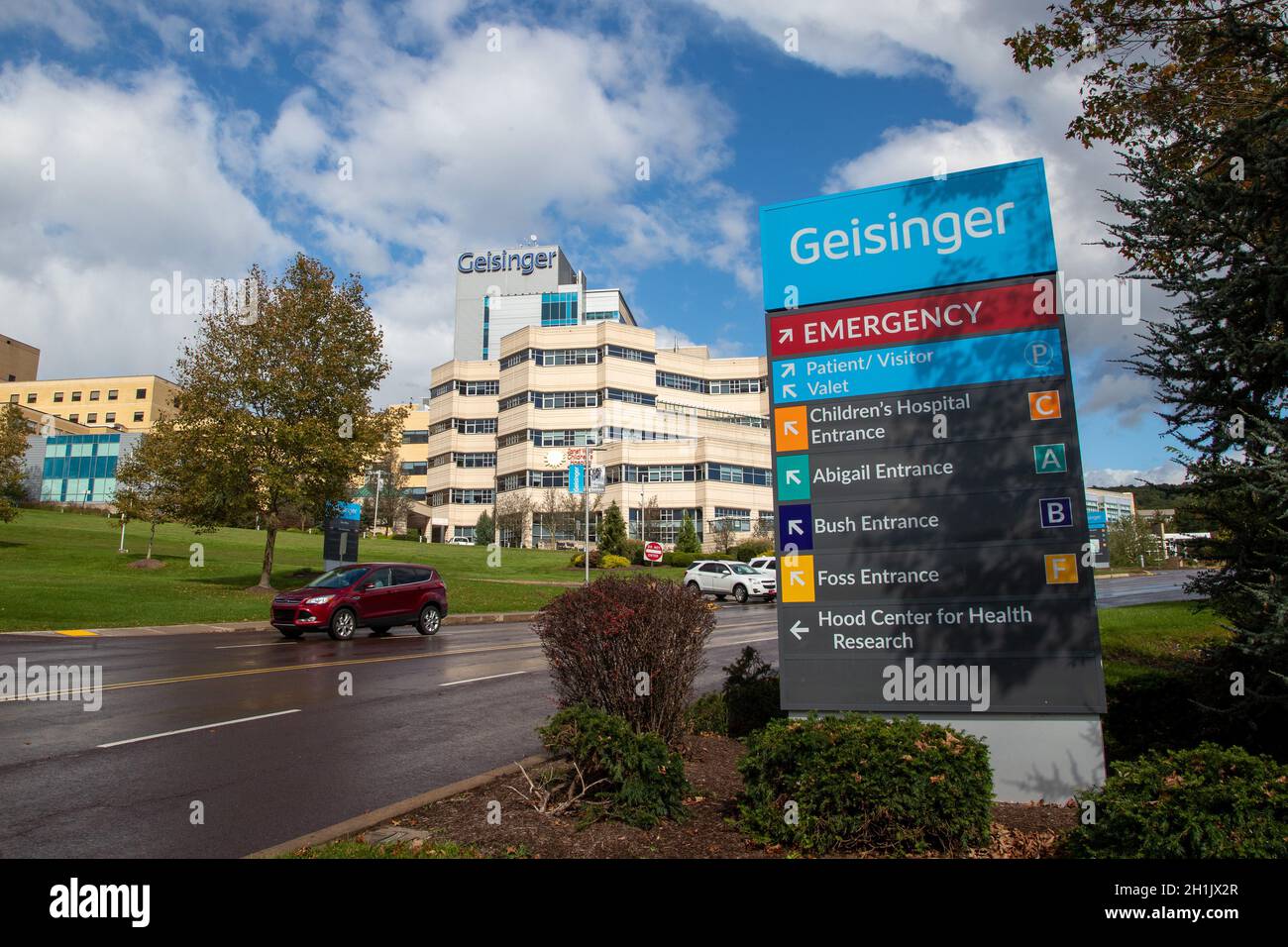 Danville, United States. 18th Oct, 2021. The entrance to Geisinger