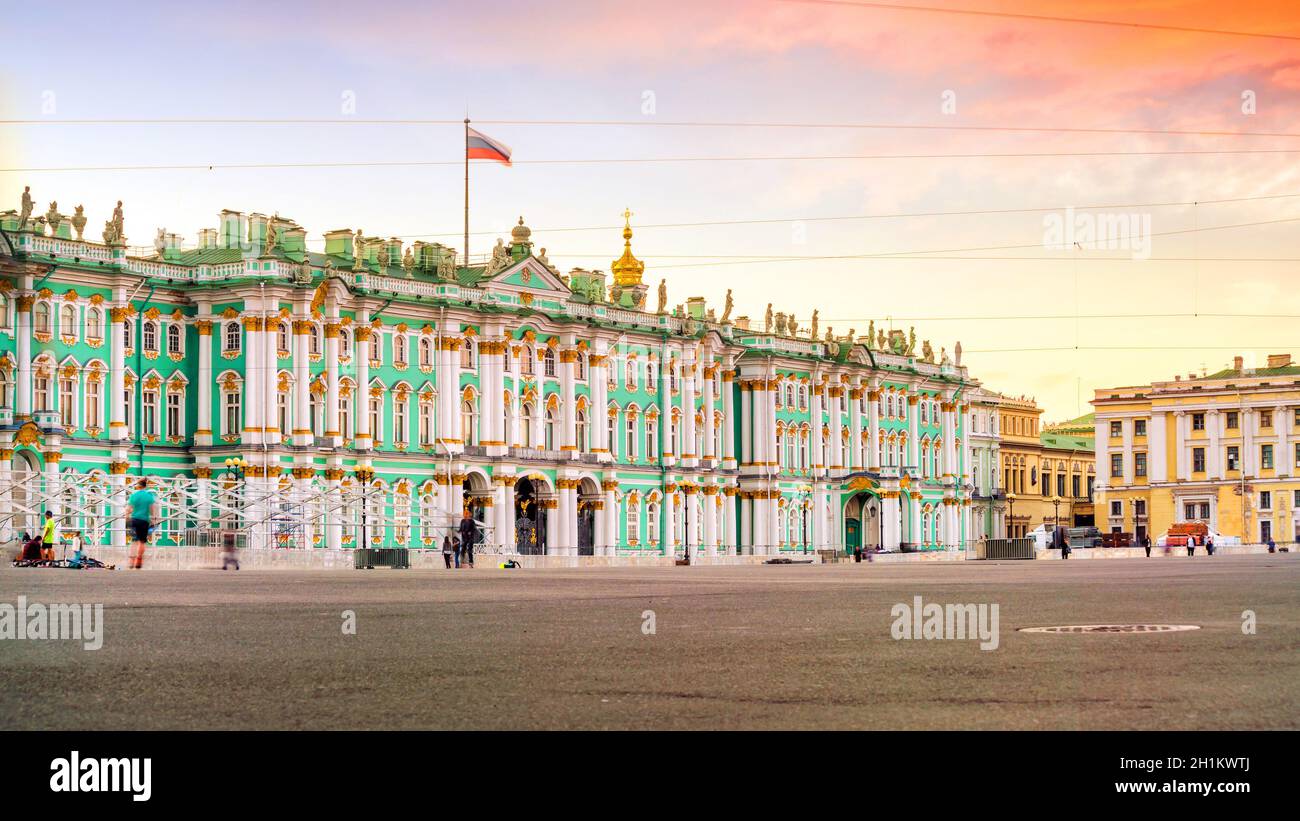 Winter palace square hi-res stock photography and images - Alamy
