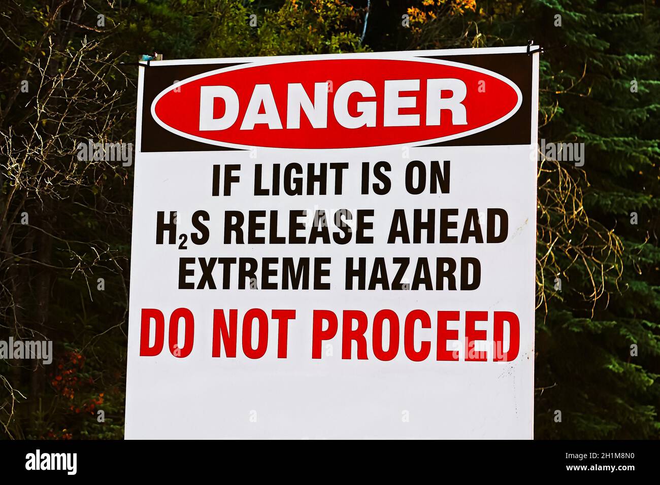 A Danger H2S Do Not Proceed sign Stock Photo Alamy