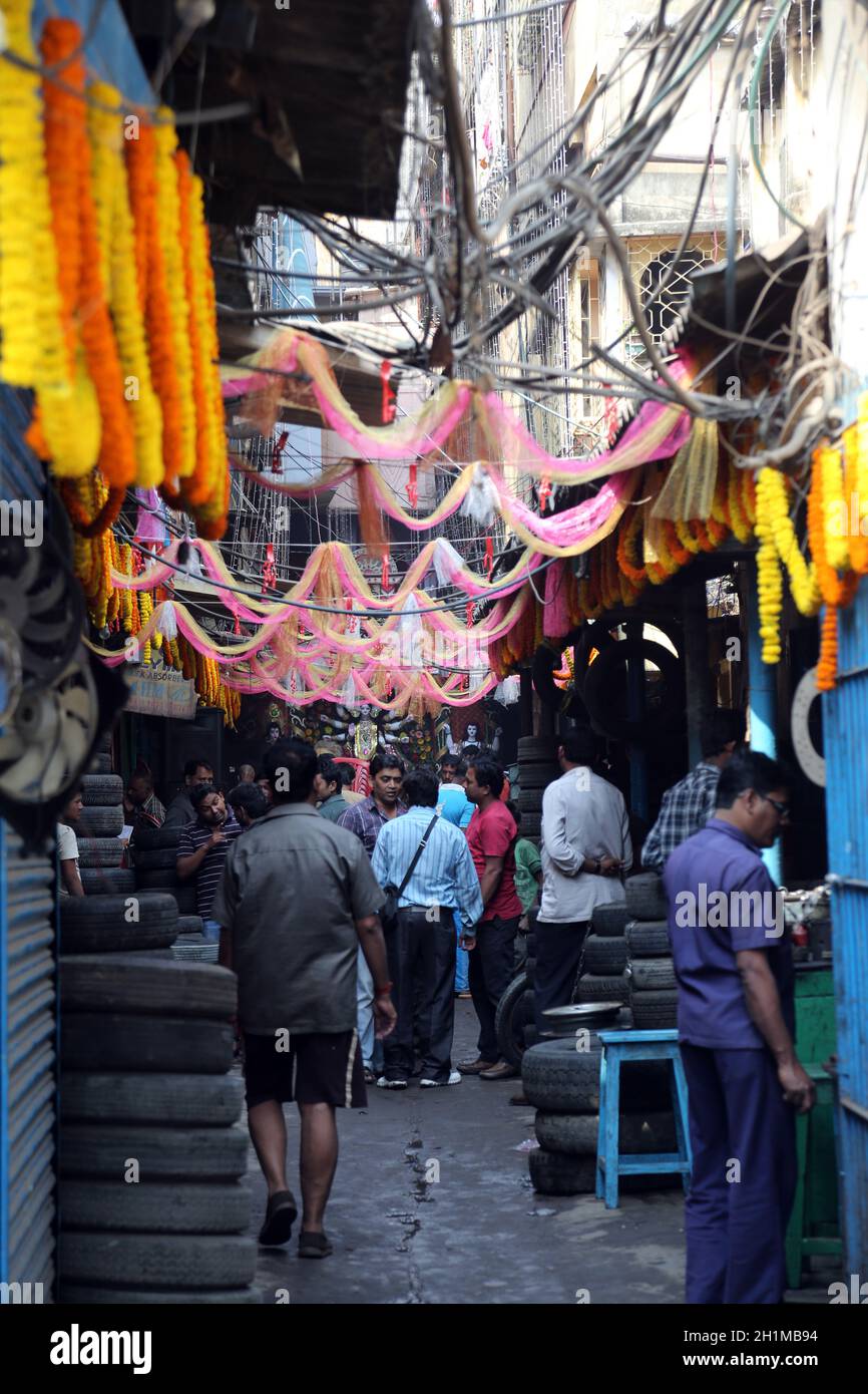 Auto parts store on Malick bazar in Kolkata, India Stock Photo Alamy