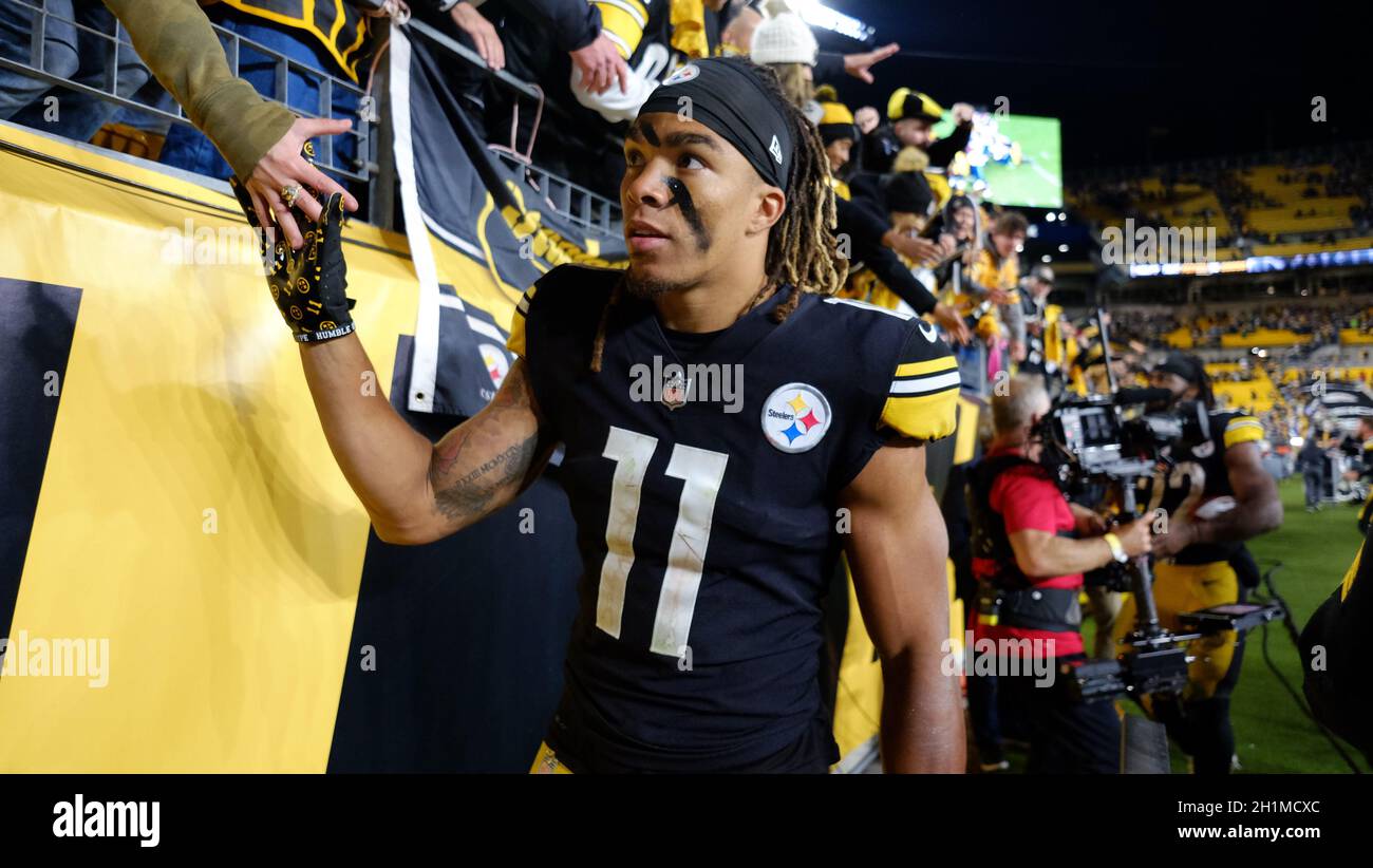 October 17th, 2021: Chase Claypool #11 during the Pittsburgh Steelers vs Seattle Seahawks game at Heinz Field in Pittsburgh, PA. Jason Pohuski/(Photo by Jason Pohuski/CSM/Sipa USA) Stock Photo