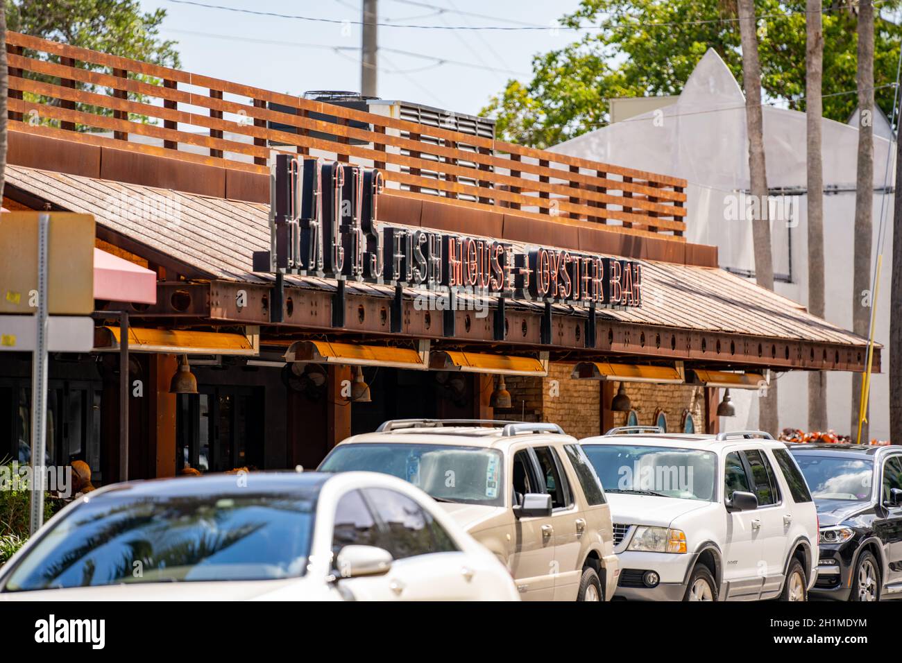 delray Beach, FL, USA October 17, 2021 Photo of Racks Fish House and