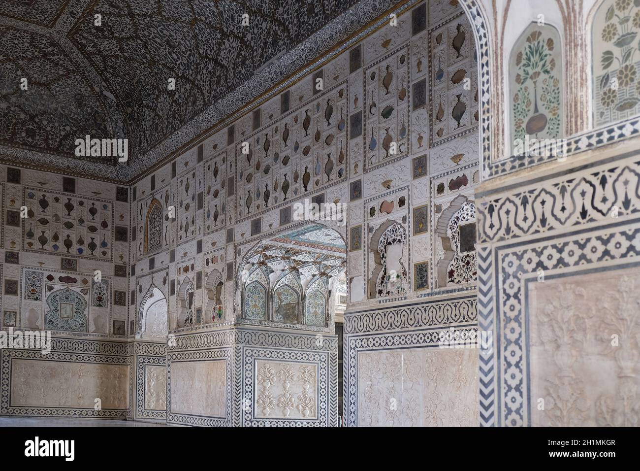 Mirror Palace at Amber Fort in Jaipur, Rajasthan, India Stock Photo Alamy