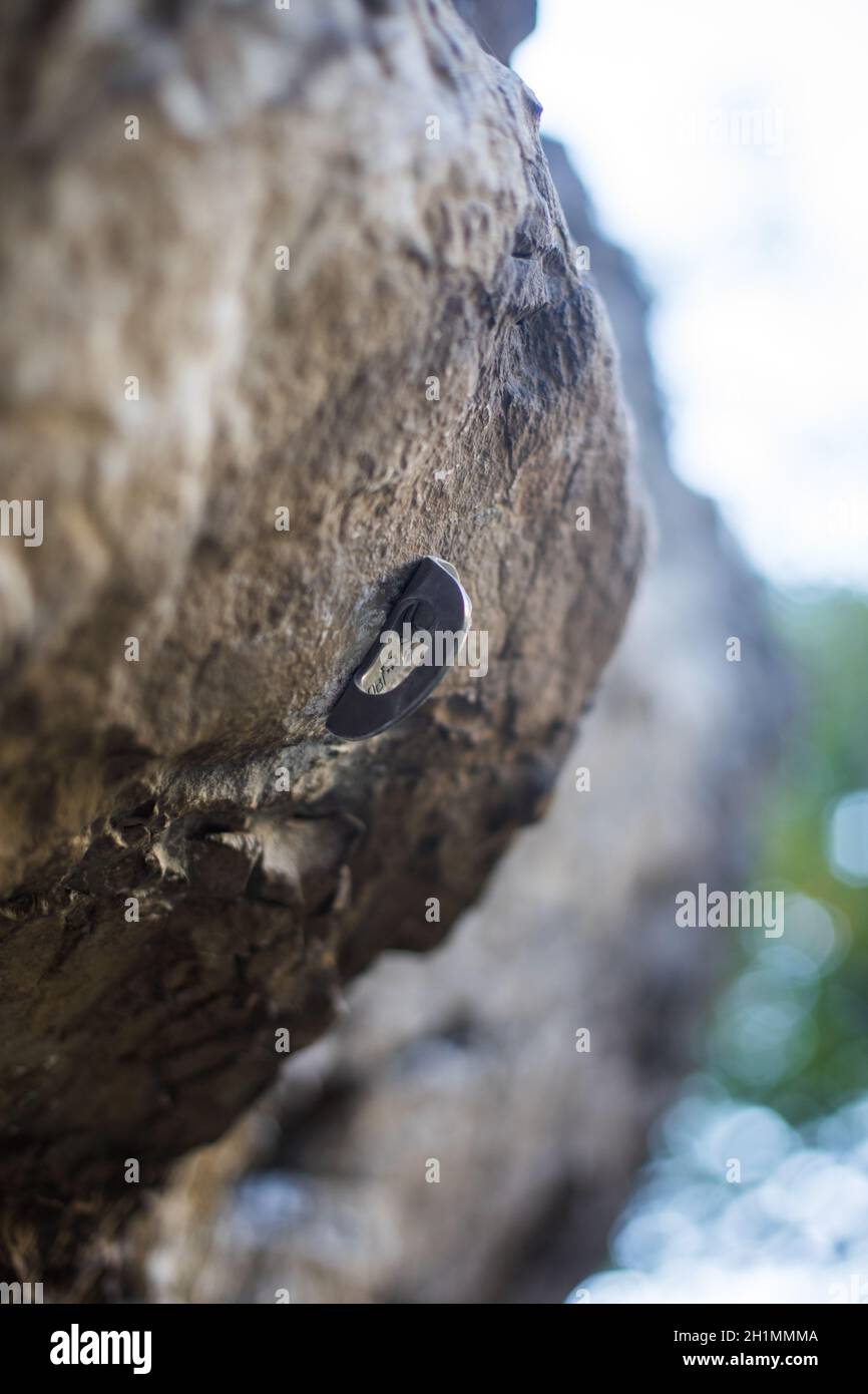 Sling shot rock hi-res stock photography and images - Alamy