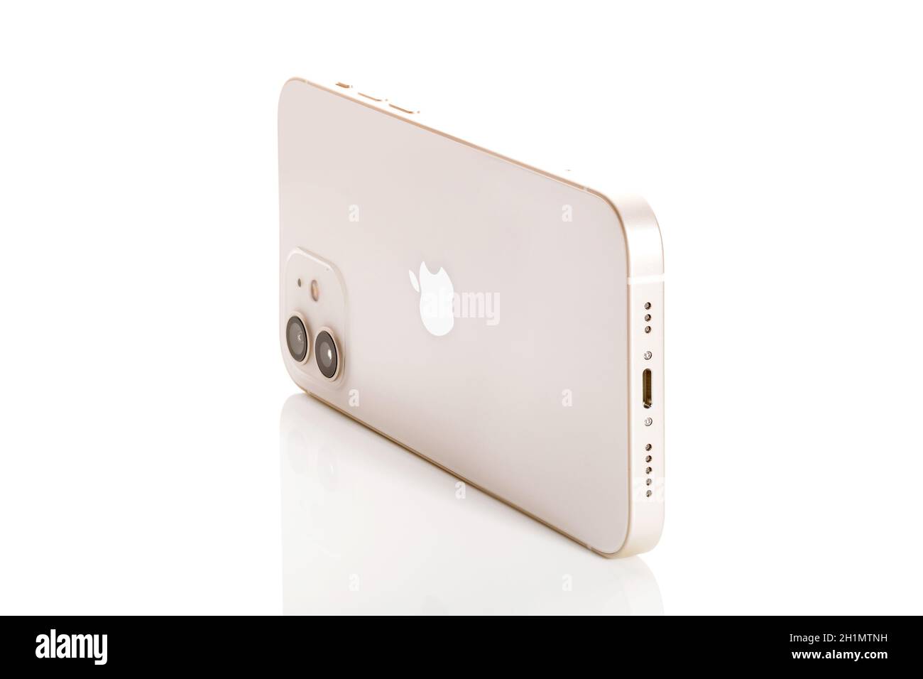 iPhone 12 ホワイト s-l400.jpg