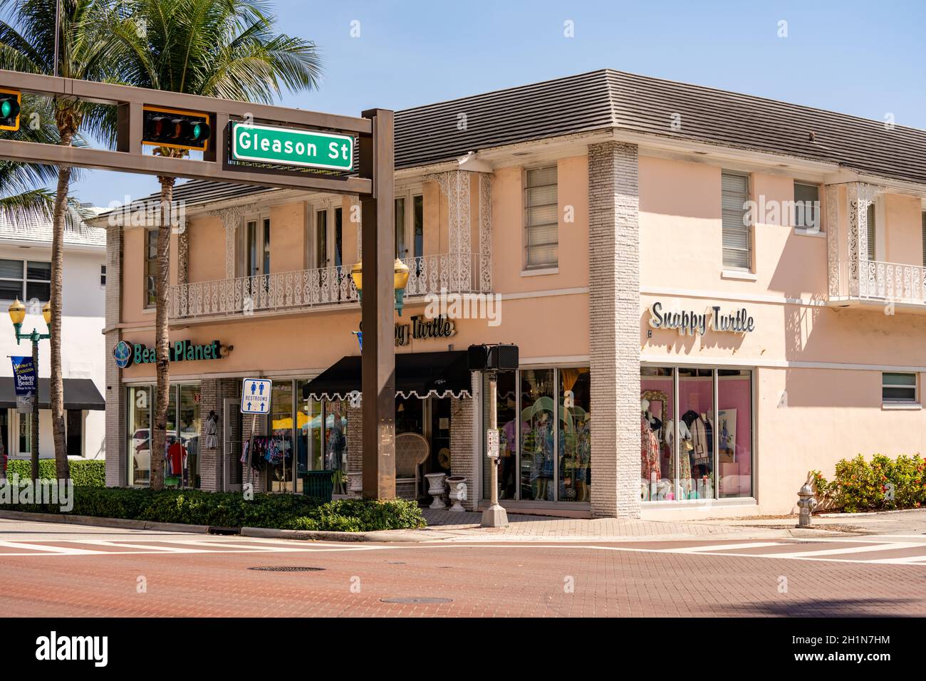 Beach clothing store hires stock photography and images Alamy