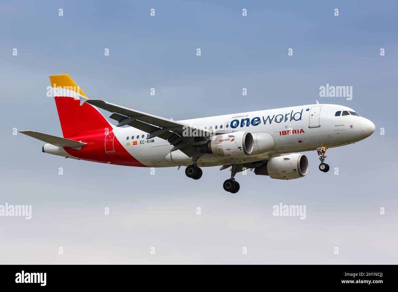 London, United Kingdom - July 9, 2019: Iberia Airbus A319 airplane in the OneWorld special livery at London Heathrow Airport (LHR) in the United Kingd Stock Photo