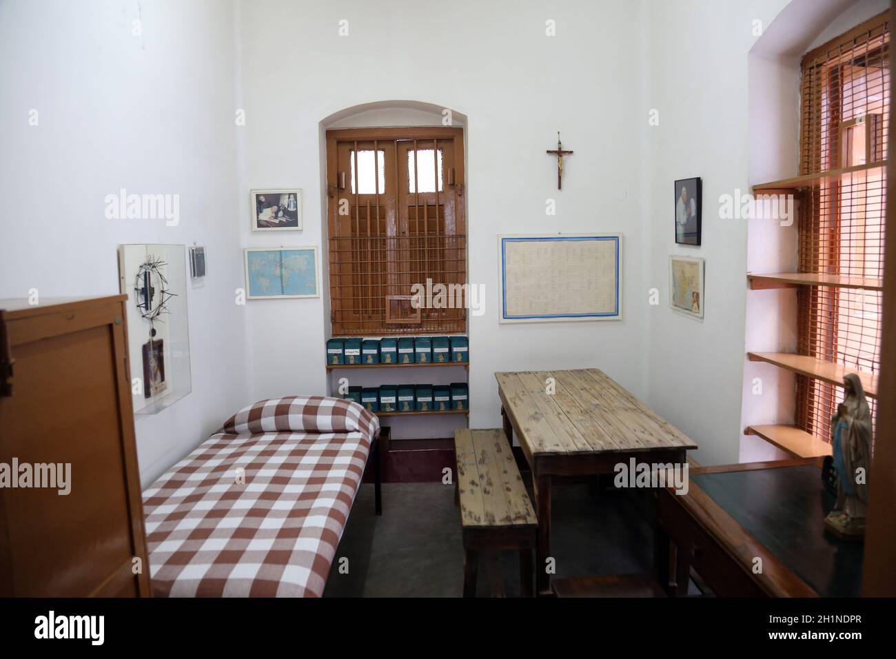 Mother Teresa House Room Hi Res Stock Photography And Images Alamy   The Former Room Of Mother Teresa At Mother House In Kolkata West Bengal India 2H1NDPR 